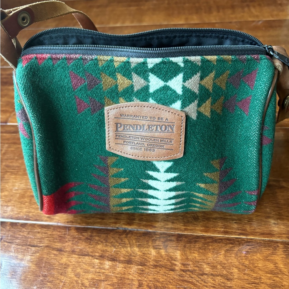 Pendleton Multicolor Patterned Crossbody Bag - image 1